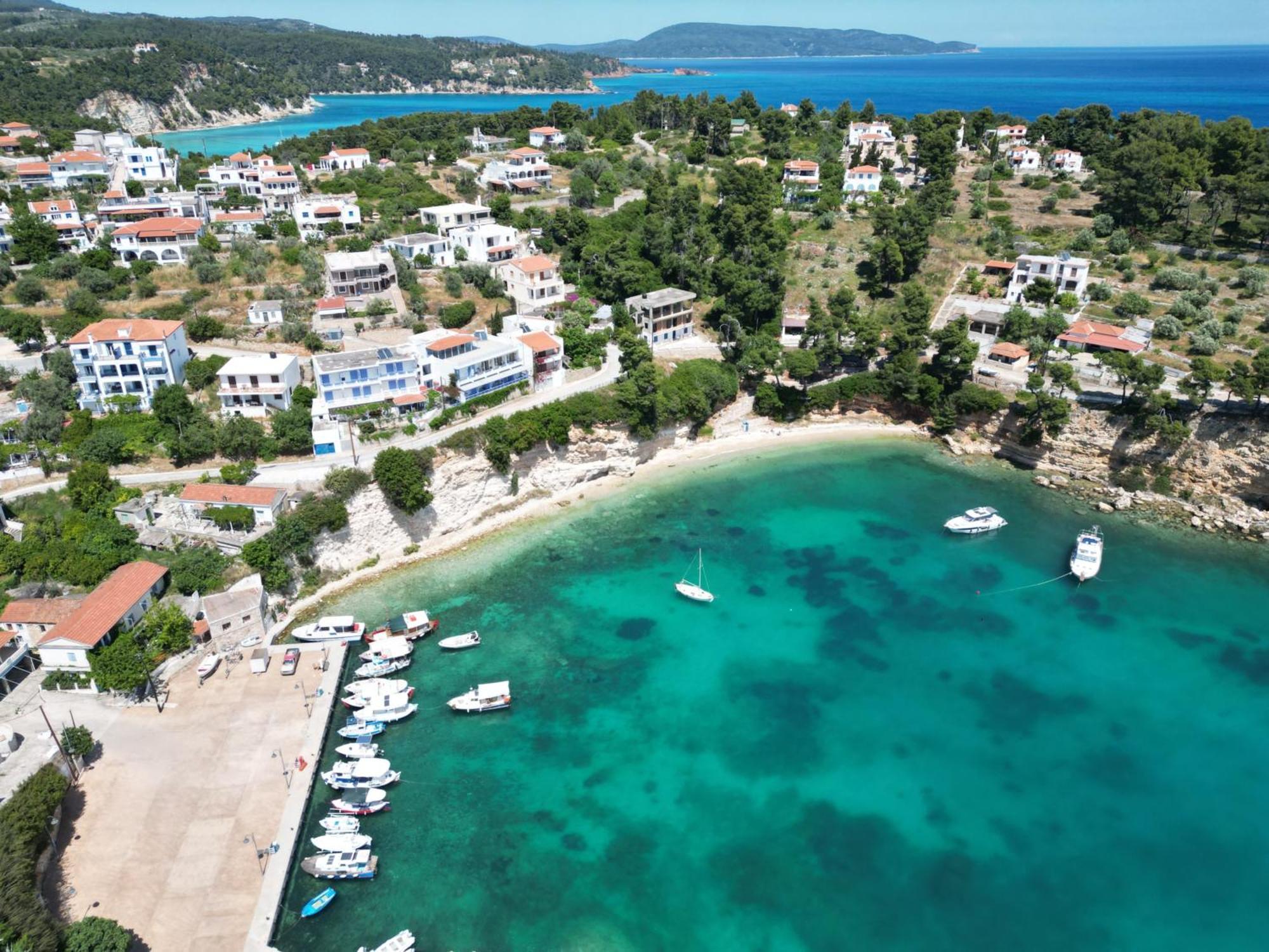 Magdalini Hotel Votsi  Buitenkant foto
